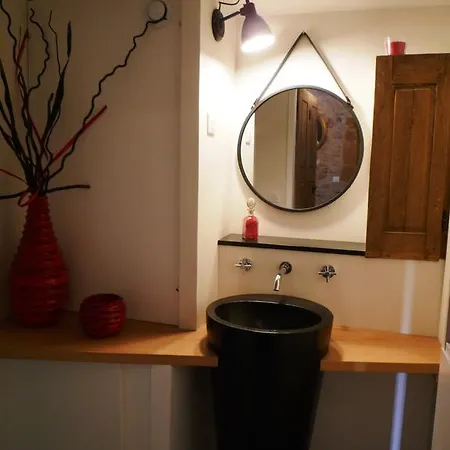 La Saint Paul Apartment
